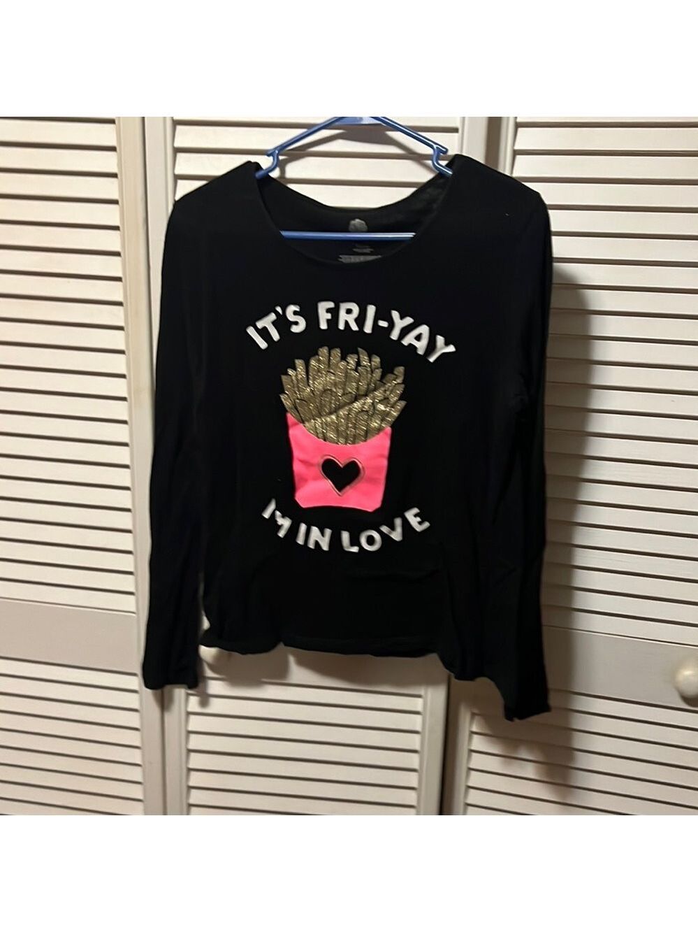 Girl shirts - Picture 1 of 3